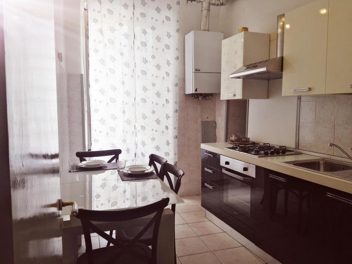 La Casa Sulla Piazzetta Διαμέρισμα Αλμπένγκα Εξωτερικό φωτογραφία